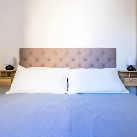Beverello Apartman Nápoly